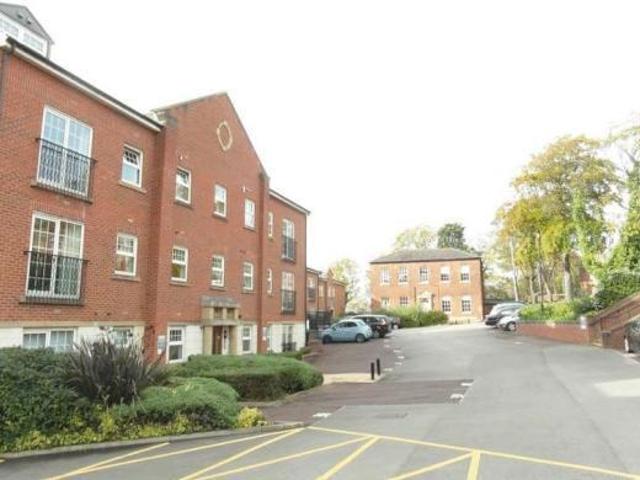 Apartment for rent in Wrenthorpe, West Yorkshire