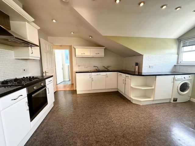 Apartment for rent in Wrenthorpe, West Yorkshire