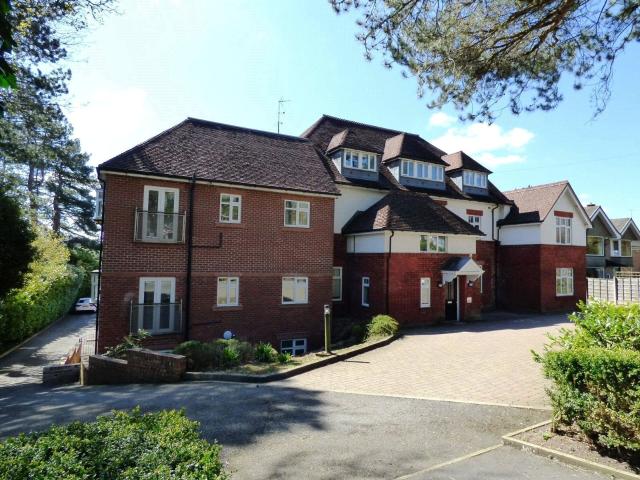 Apartment for rent in High Lane, Stockport