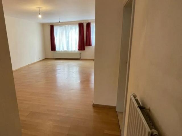 Appartement location à Albert, Forest - Vorst