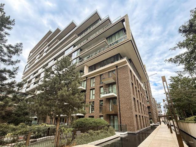 Flat for sale in St. George in the East, Wapping