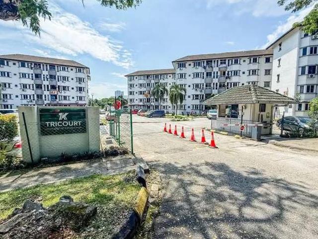 Apartment for sale in Country Heights Damansara, Kuala Lumpur