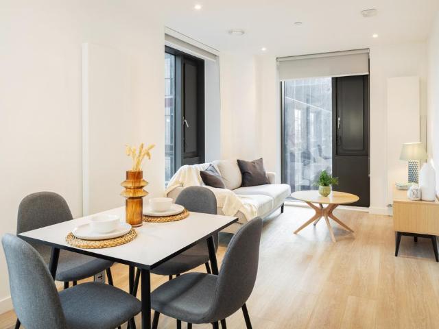Flat for sale in City Centre, Georgia