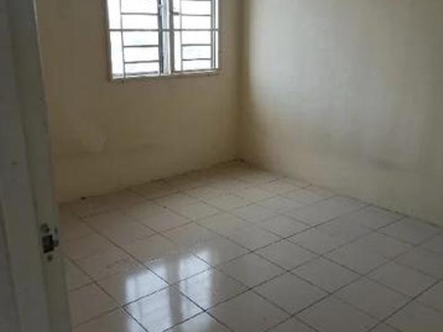 Apartment for sale in Langat, Selangor
