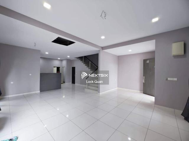 Residential House for sale in Country Heights Damansara, Kuala Lumpur