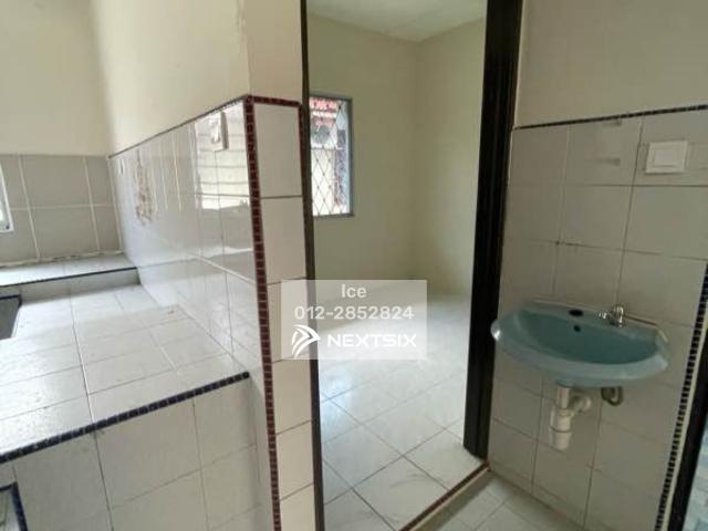Residential House for sale in Petaling, Subang Jaya
