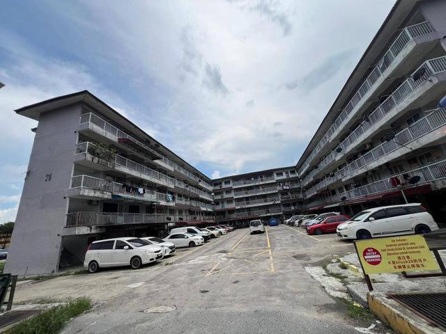 Flat for sale in Pasir Gudang, Johor