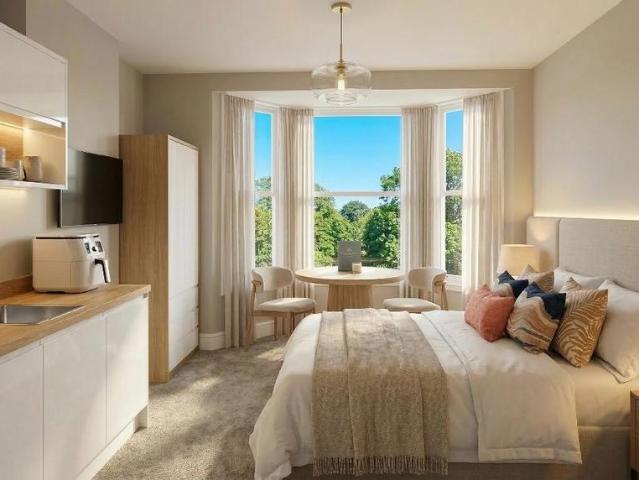 Flat for sale in Livermead