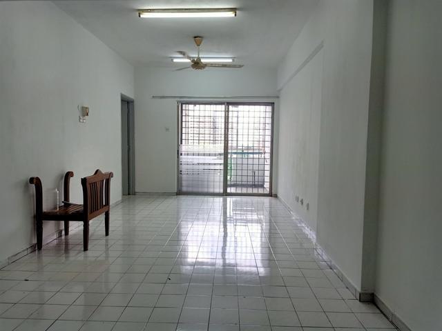 Apartment for sale in Country Heights Damansara, Kuala Lumpur