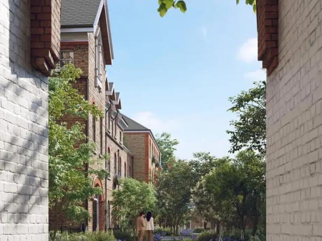 Apartment for sale in Brook Green, Greater London