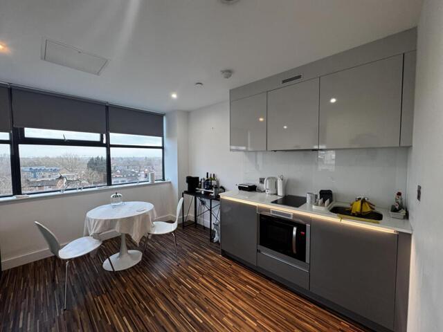 Apartment for sale in Old Trafford, Trafford Park