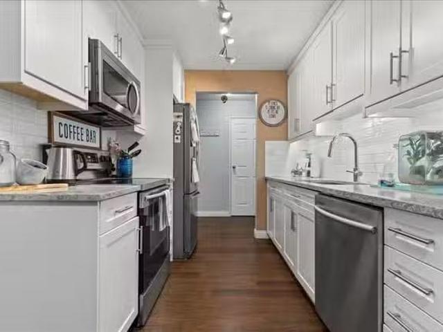 Condo for sale in Abbotsford, British Columbia