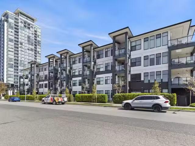 Condo for sale in Abbotsford, British Columbia