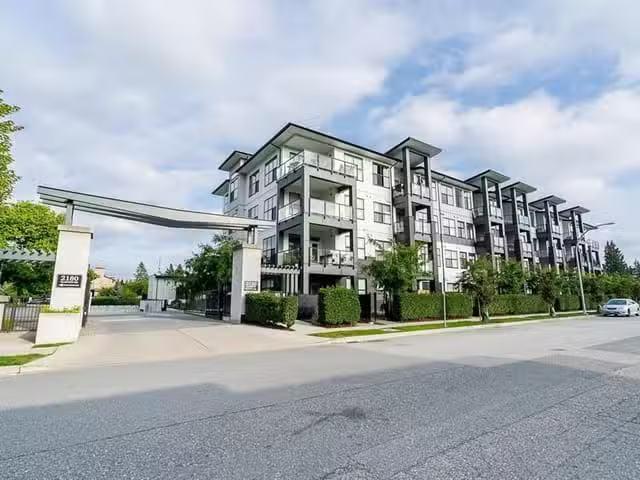 Condo for sale in Abbotsford, British Columbia