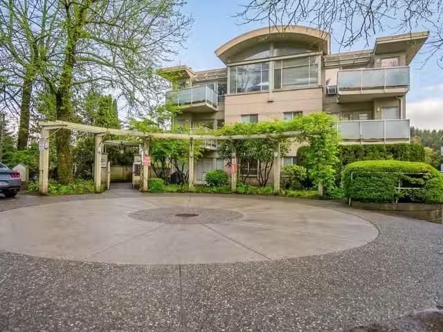 Condo for sale in Abbotsford, British Columbia
