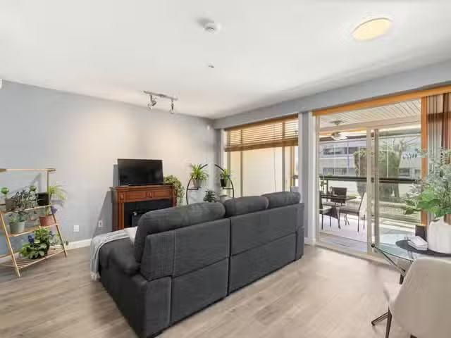 Condo for sale in Abbotsford, British Columbia