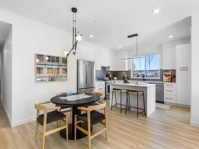 Condo for sale in Abbotsford, British Columbia