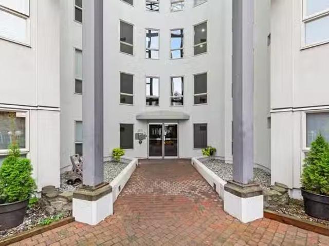 Condo for sale in Abbotsford, British Columbia