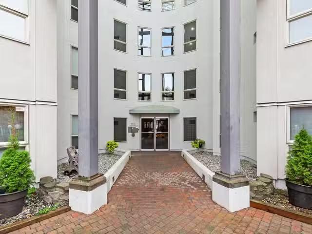Condo for sale in Abbotsford, British Columbia