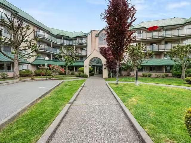 Condo for sale in Abbotsford, British Columbia