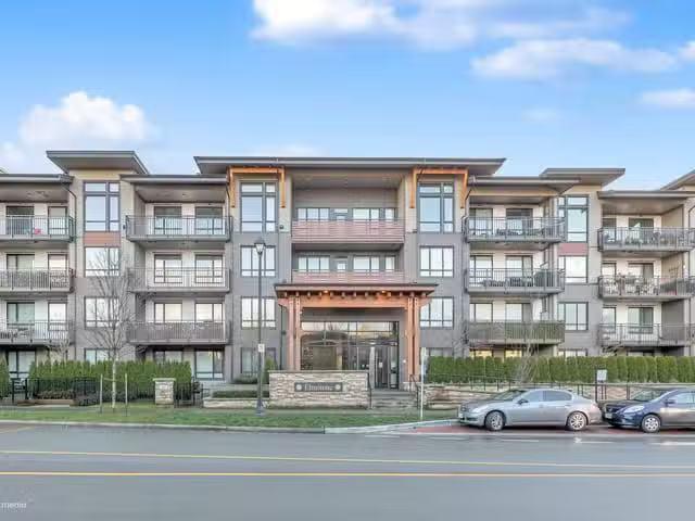 Condo for sale in Abbotsford, British Columbia