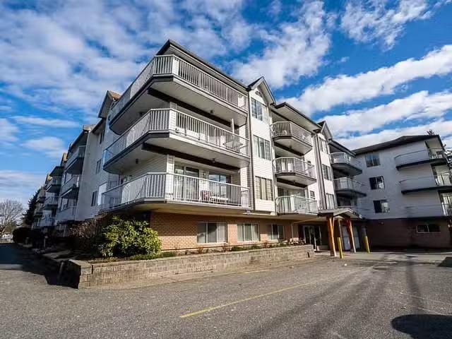 Condo for sale in Abbotsford, British Columbia