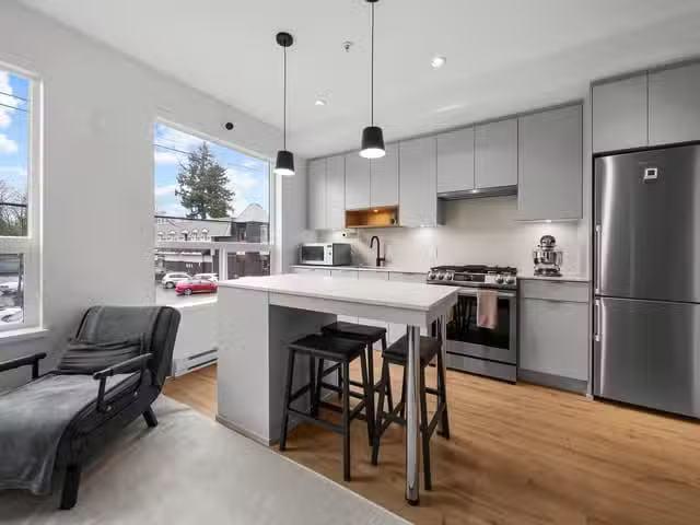 Condo for sale in Abbotsford, British Columbia