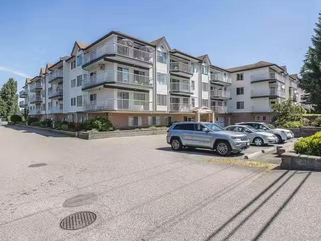Condo for sale in Abbotsford, British Columbia