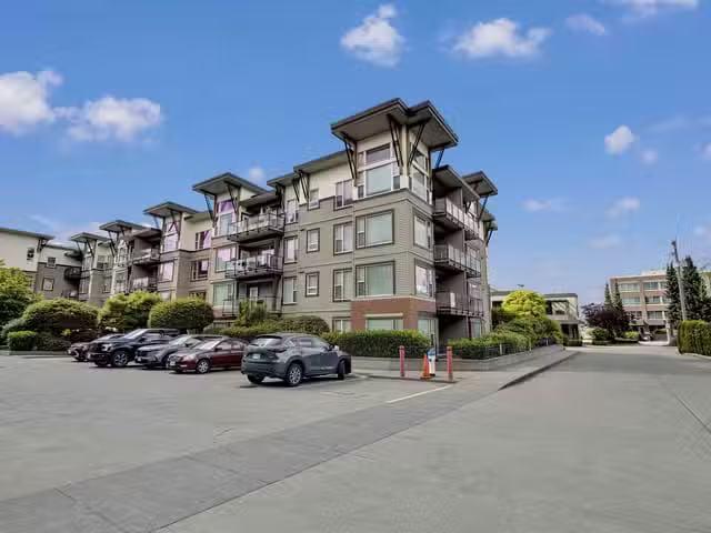 Condo for sale in Abbotsford, British Columbia