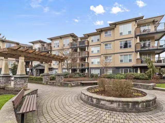 Condo for sale in Abbotsford, British Columbia