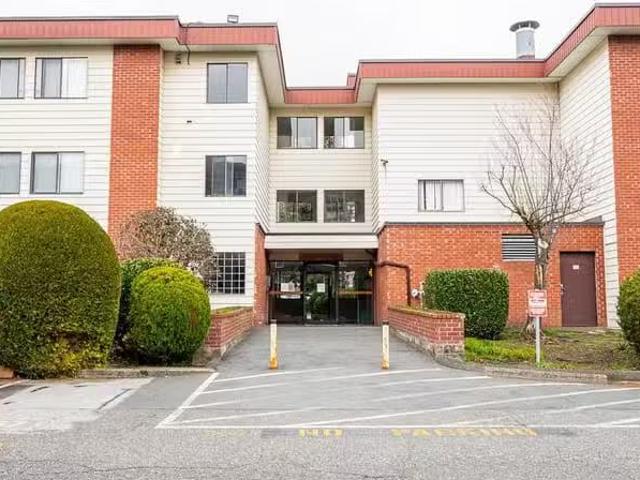 Condo for sale in Abbotsford, British Columbia