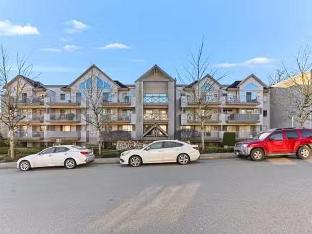 Condo for sale in Abbotsford, British Columbia