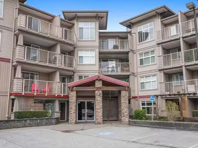Condo for sale in Abbotsford, British Columbia
