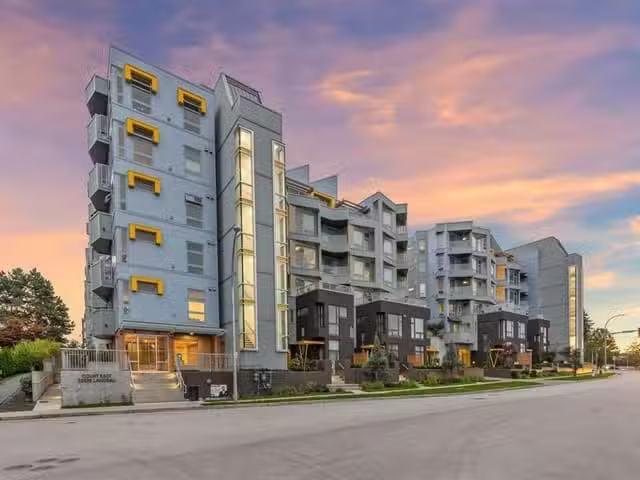 Condo for sale in Abbotsford, British Columbia