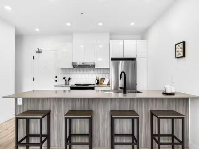 Condo for sale in Abbotsford, British Columbia