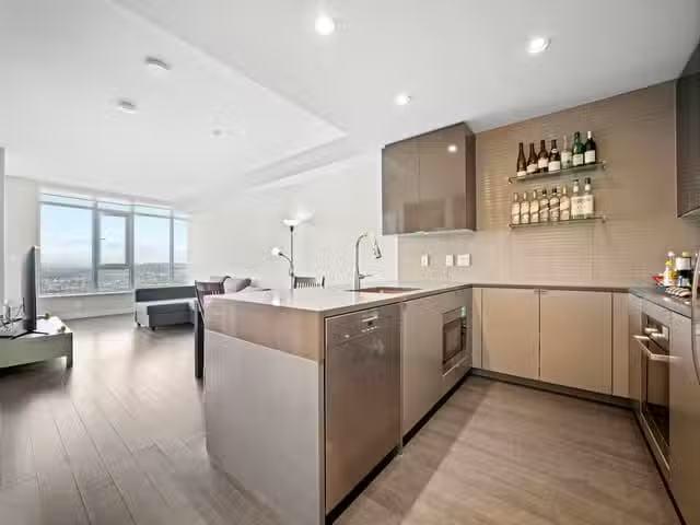 Condo for sale in Burnaby, British Columbia