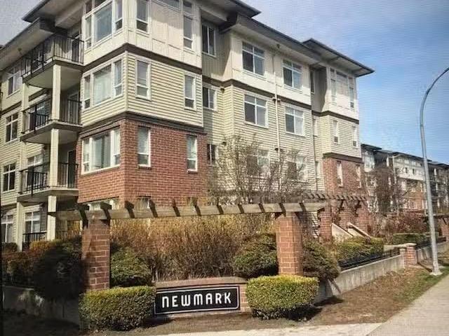 Condo for sale in Chilliwack, British Columbia
