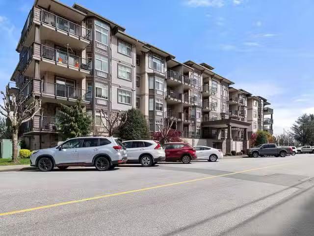 Condo for sale in Chilliwack, British Columbia