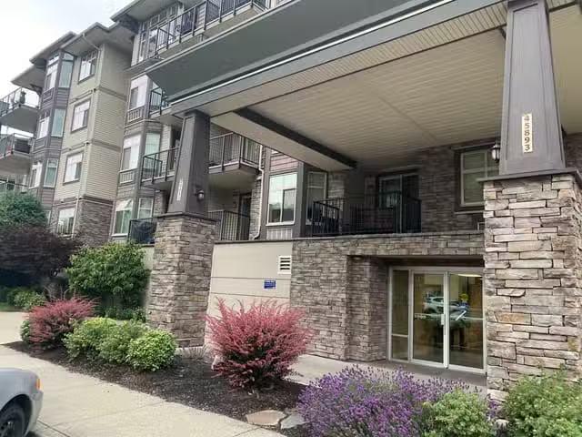 Condo for sale in Chilliwack, British Columbia