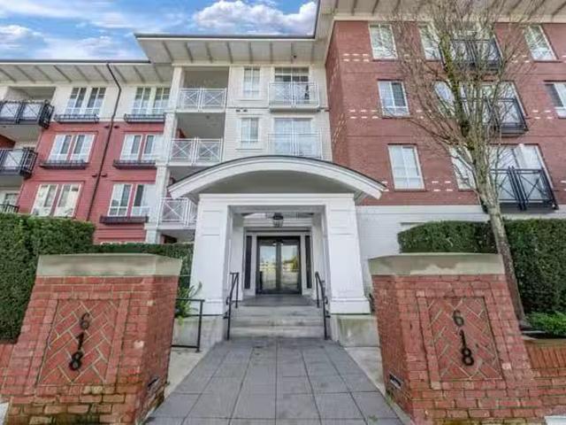 Condo for sale in Coquitlam, British Columbia
