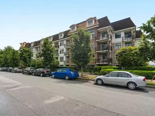 Condo for sale in Coquitlam, British Columbia