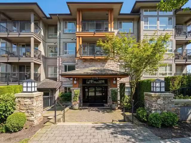 Condo for sale in Coquitlam, British Columbia