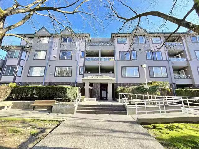 Condo for sale in Coquitlam, British Columbia