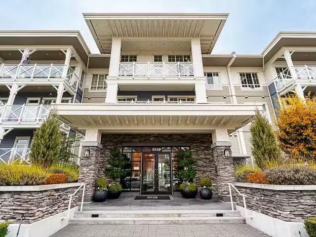 Condo for sale in Rideau Lakes, Ontario