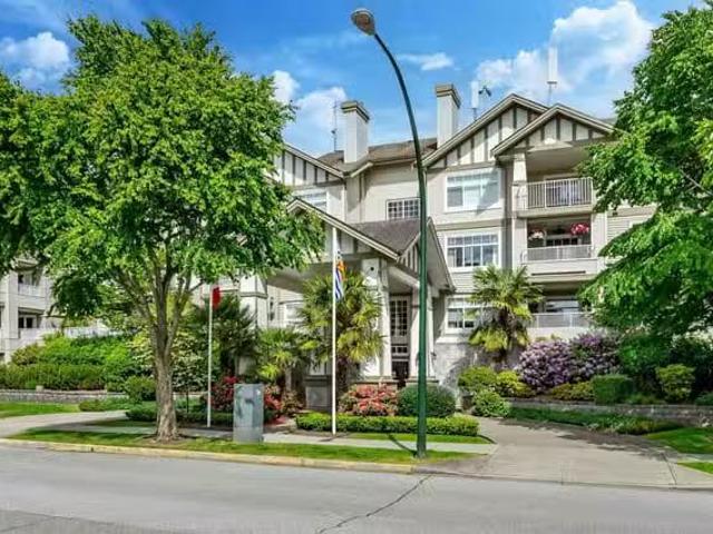 Condo for sale in Rideau Lakes, Ontario