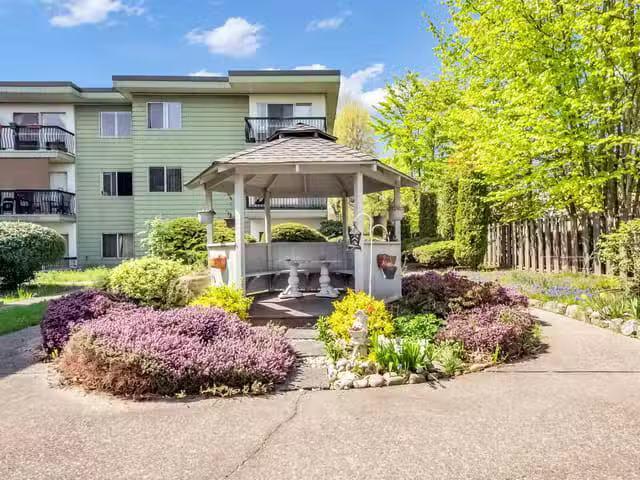 Condo for sale in Rideau Lakes, Ontario