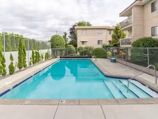 Condo for sale in Rideau Lakes, Ontario