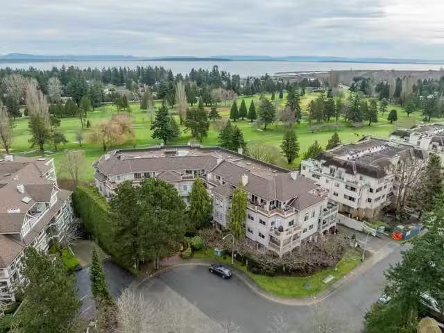 Condo for sale in Rideau Lakes, Ontario