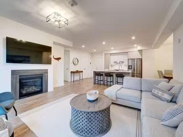 Condo for sale in Gibsons, British Columbia
