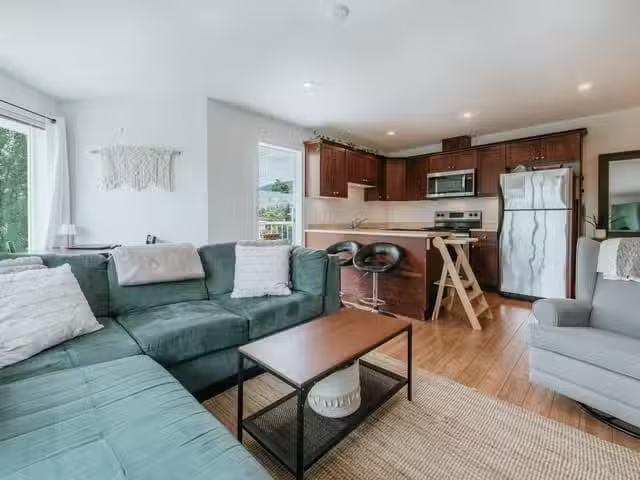 Condo for sale in Gibsons, British Columbia